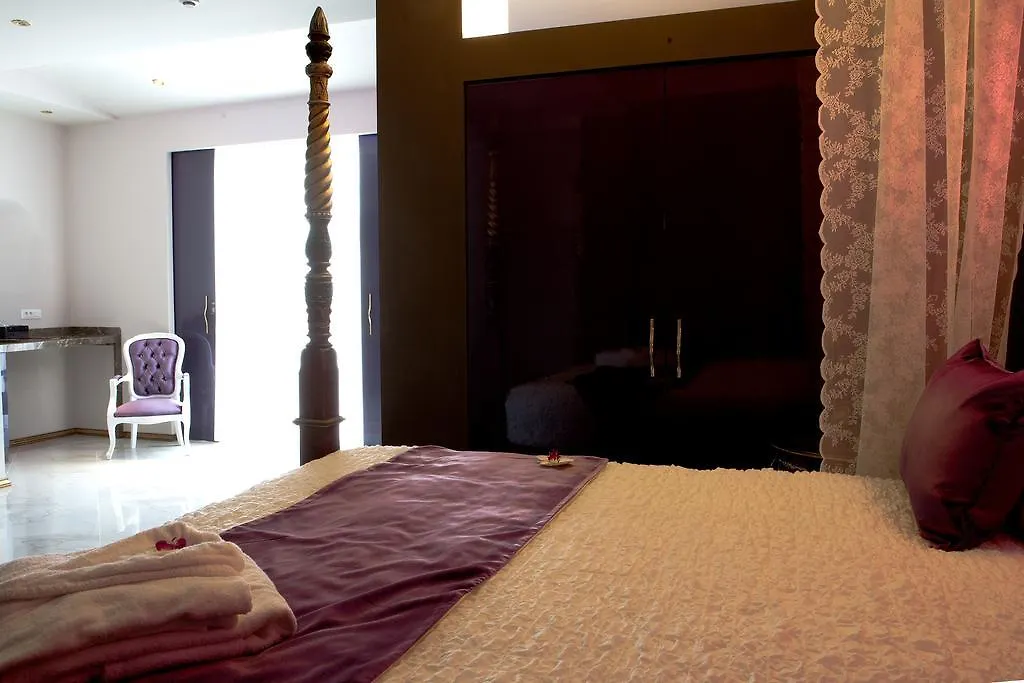 Selection Suites Istanbul 4*,  Turkiet