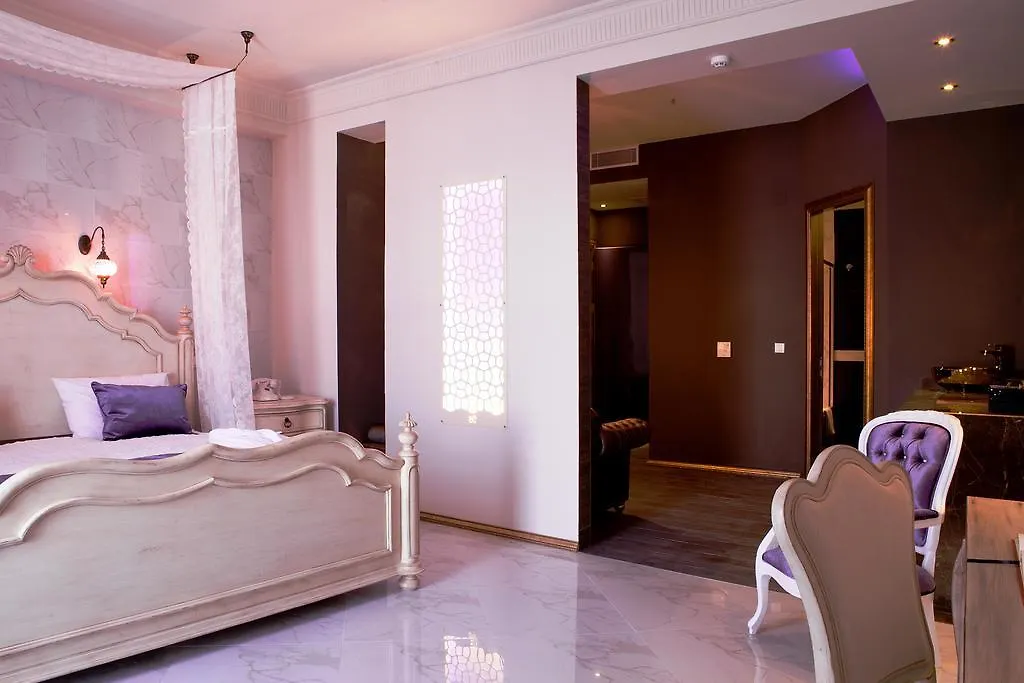 Selection Suites Istanbul Hotel