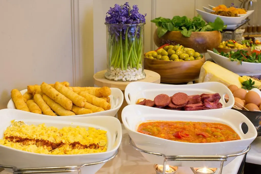 Selection Suites Istanbul 4*,