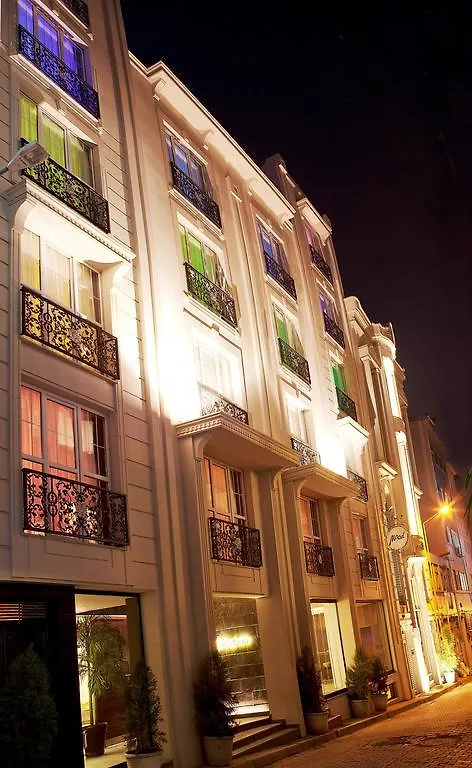Contacten van Selection Suites